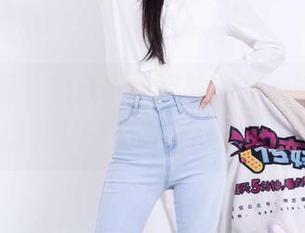 物恋传媒 – 全新自拍资源来袭，婷婷合集让我想给这张打个aaa++！