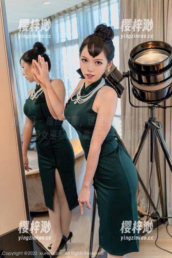 秀人网-sibyl是女巫 秀人网 - 棉袜和腿,这组合绝了!sibyl是女巫私拍合集集合一切美好