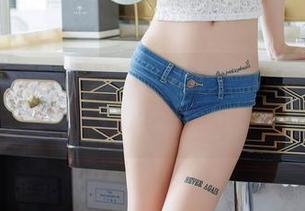 秀人网 – 观看合集，伊丽莎有点白的修女气质让人把持不住