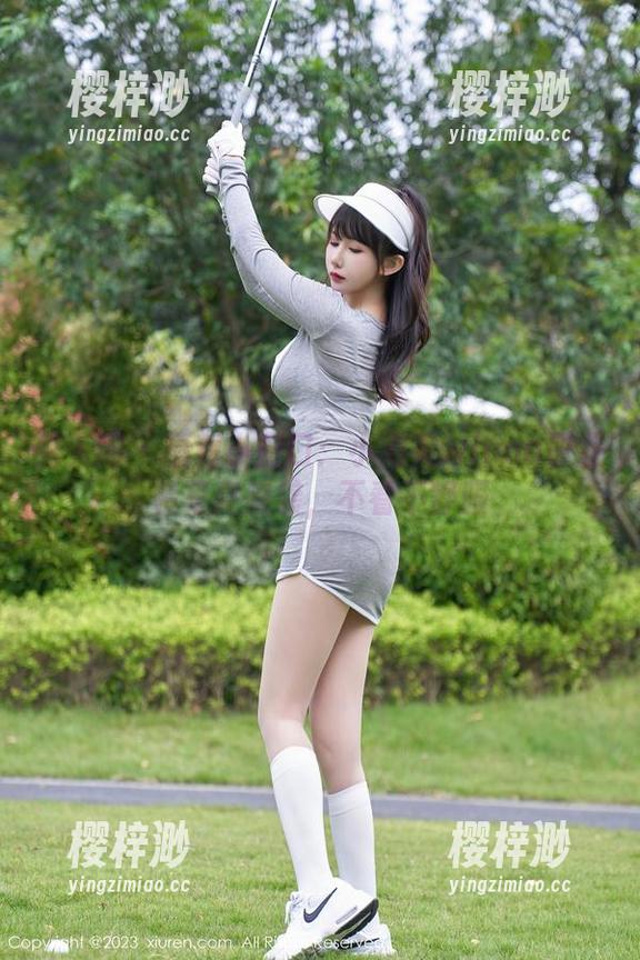 秀人网-小泡芙winna 秀人网 - 福利小窗口:小泡芙winna职业装写真来袭,不看不舒服