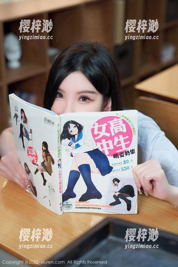 秀人网-幼幼 秀人网 - 幼幼的水中游乐场:泳池写真集的欢乐时刻分享,一起乐个不停!