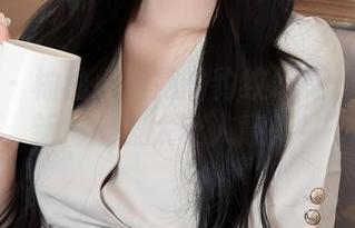 秀人网 – 柚柚小奶瓶的豹纹幻影：原图更新，这波太让人意外！