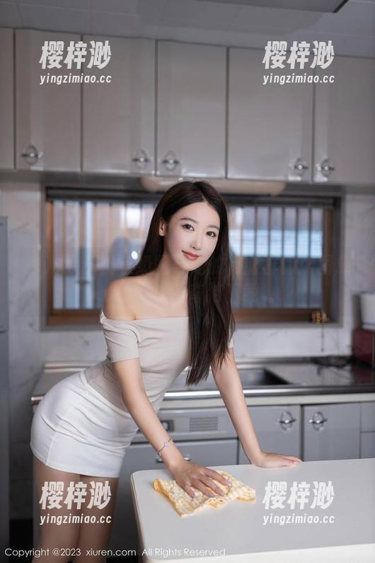 秀人网 - 桃色奶酪与她的制服群像：图库你见过的奇特下载