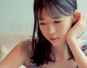 秀人网 – 盼盼玉奴制服图包：可以聊聊她那些经典的姿势吗？