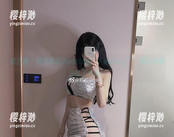 微密圈 - 精选脸红Dearie的“Feeling”：别让表情包抢了风头！