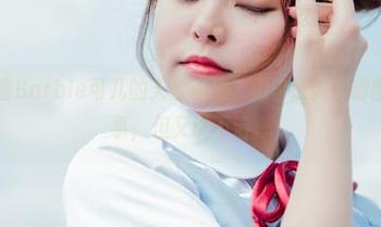 菠萝社 – 看Barbie可儿的天台在线，偶尔让人觉得图片藏着故事，但又说不清。