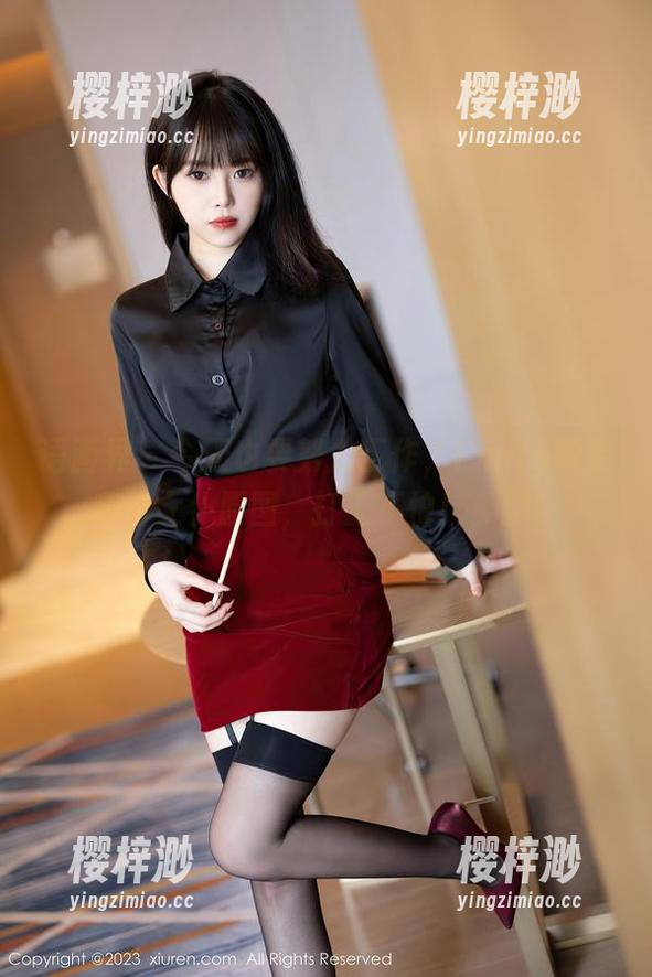 语画界-Emily顾奈奈酱 语画界 - 今天也要努力工作,Emily顾奈奈酱女仆原图,打工不怕!免费!