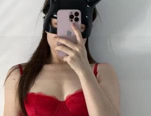 微密圈 – 一秒钟就被铁锤姐姐的私拍黑丝图片击中，正好在想，我的选择权在哪呢？