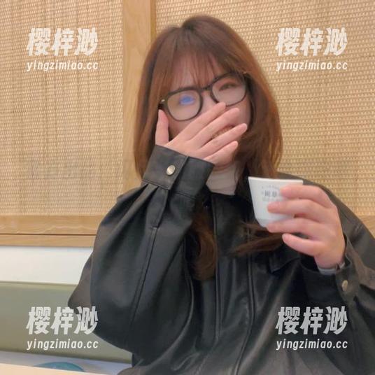 官方出品：闪月半和服图包，适合嘿嘿嘿唷