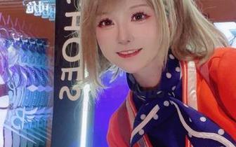 内衣合集里的阳炎型小菠萝，哪怕一瞬也会让你心乱