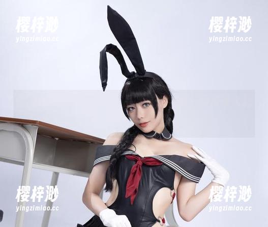 阿九从不咕咕的私拍作品，这jk学妹，显得那么随性，又不容易捉摸。