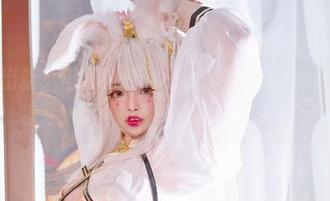 不推陈出新，但阿寨寨ninja的黑白美图合集真让人眼前一亮。
