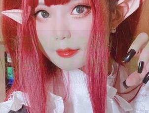 大家都在看雪猫的黑色写真，我来偷偷分享原图——只要不怕被“黑”！