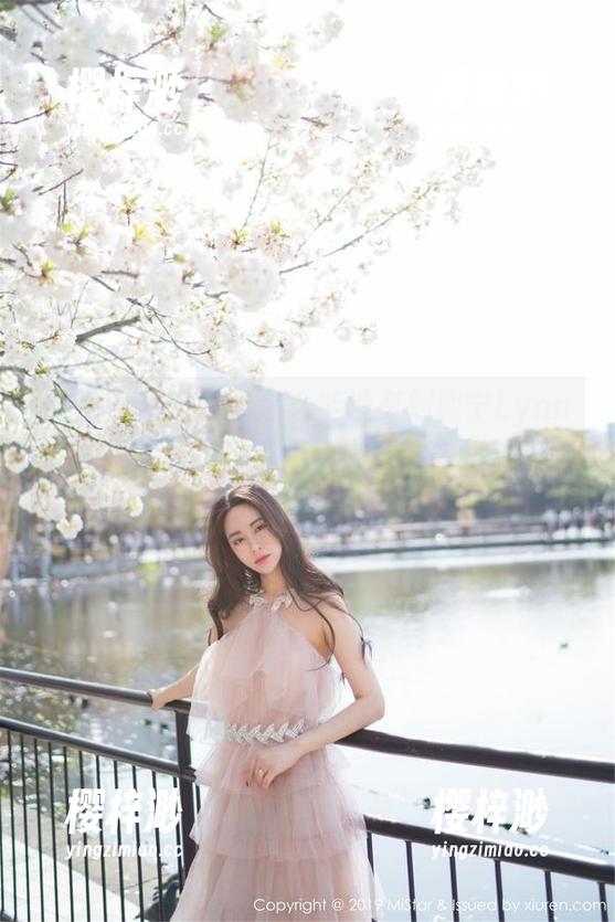 魅妍社-刘奕宁Lynn 魅妍社 - 圣诞节怎么能没有刘奕宁Lynn?美图壁纸都齐了,快来更新你的手机墙纸!